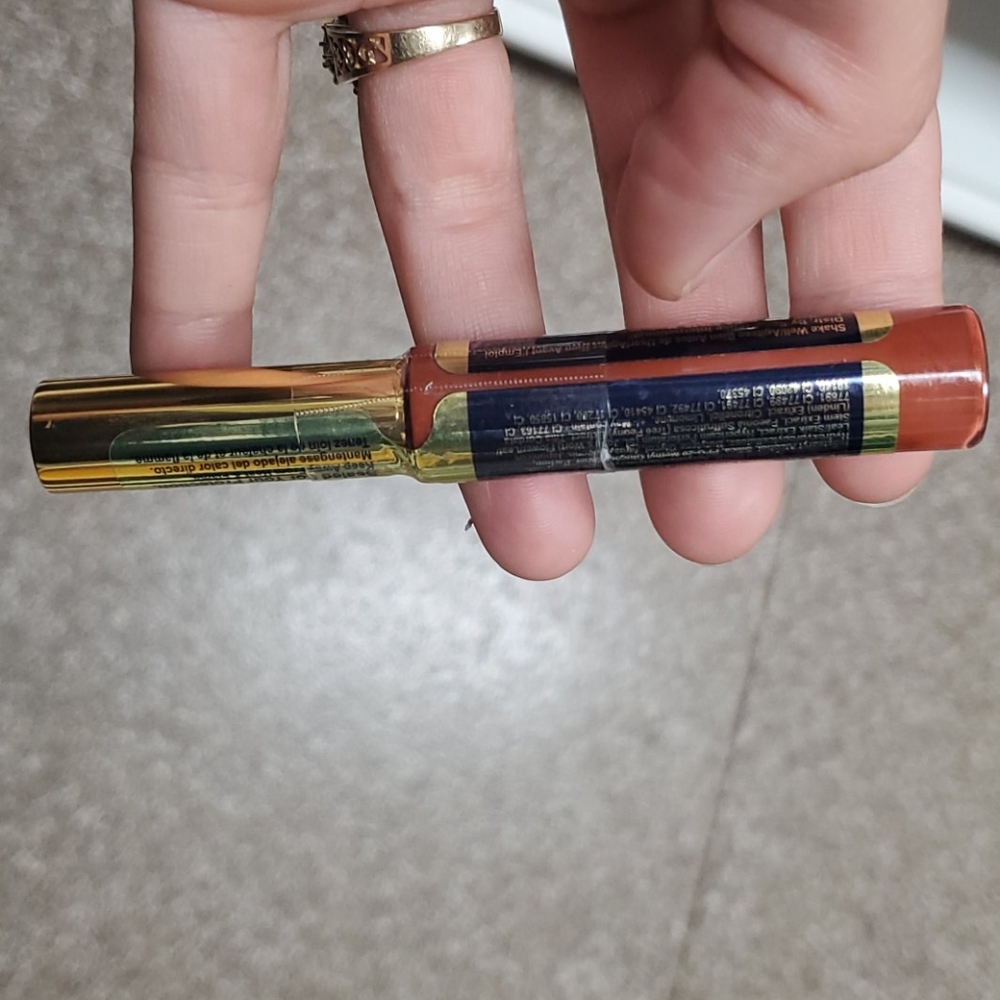 Lipsense - Picture 2 of 2